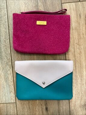 ipsy Hot Pink Wristlet and Teal & Cream Envelope Clutch Set